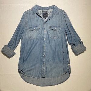 American Eagle Denim Boyfriend Fit Shirt
